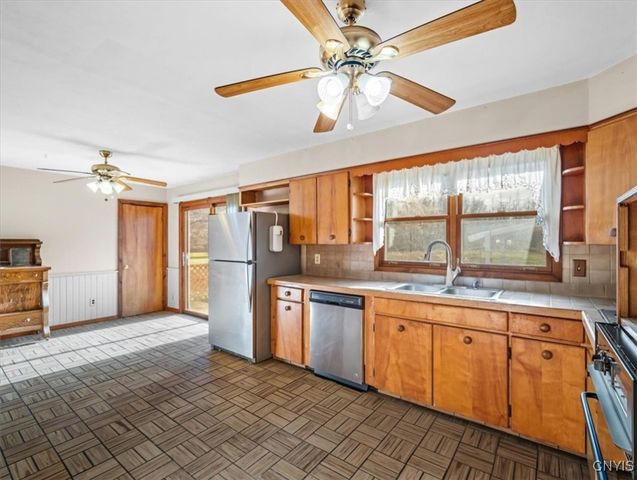 341 Roberts Street, Lenox, NY 13032