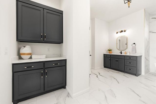 2270 NW 227th Street, Edmond, OK 73025