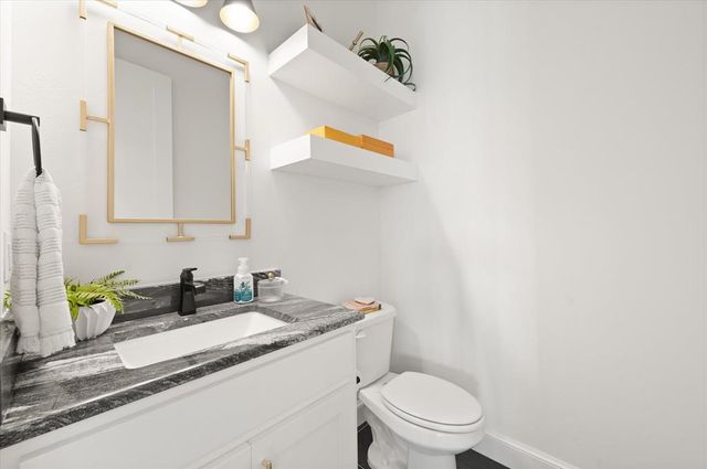 2270 NW 227th Street, Edmond, OK 73025