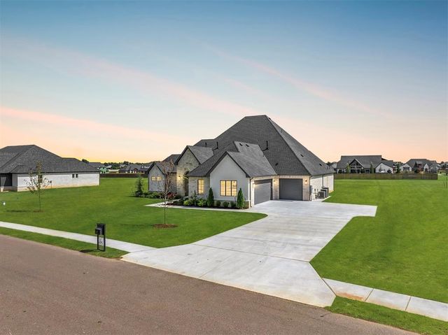 2270 NW 227th Street, Edmond, OK 73025