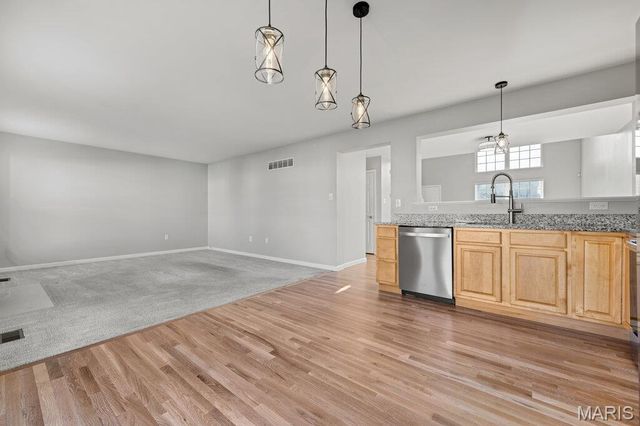 25 Edenshire Court 67B, O'fallon, MO 63368