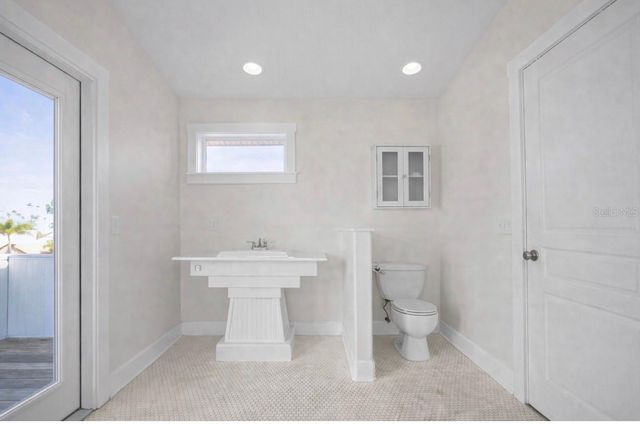 1777 BAYSHORE BOULEVARD, Dunedin, FL 34698