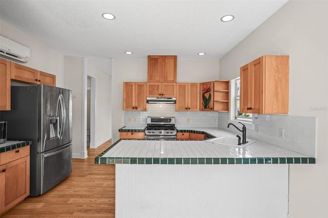 1777 BAYSHORE BOULEVARD, Dunedin, FL 34698