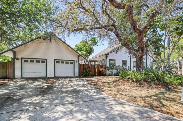 1777 BAYSHORE BOULEVARD, Dunedin, FL 34698