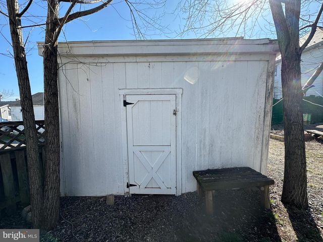 234 S WASHINGTON STREET, Greencastle, PA 17225