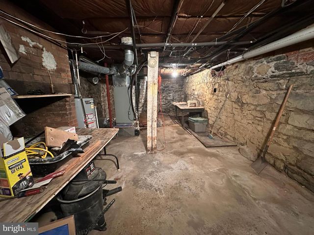 234 S WASHINGTON STREET, Greencastle, PA 17225