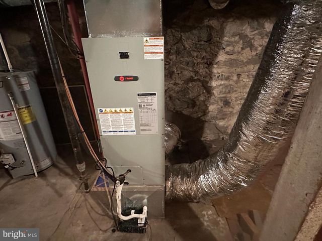 234 S WASHINGTON STREET, Greencastle, PA 17225