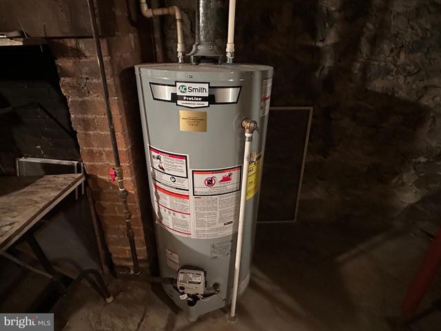 234 S WASHINGTON STREET, Greencastle, PA 17225