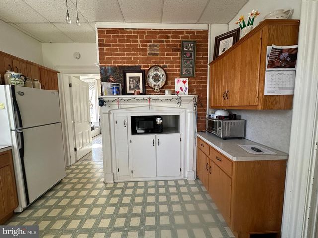 234 S WASHINGTON STREET, Greencastle, PA 17225