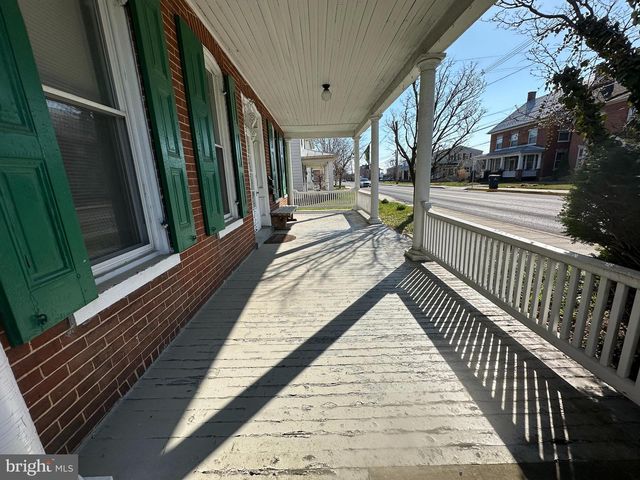 234 S WASHINGTON STREET, Greencastle, PA 17225