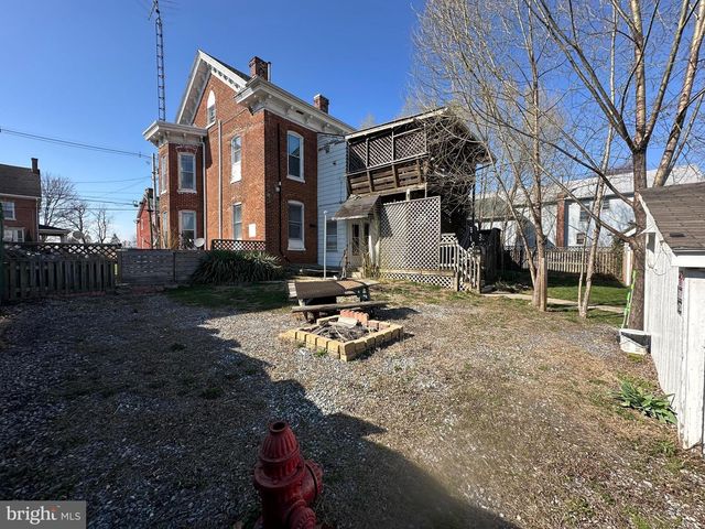 234 S WASHINGTON STREET, Greencastle, PA 17225