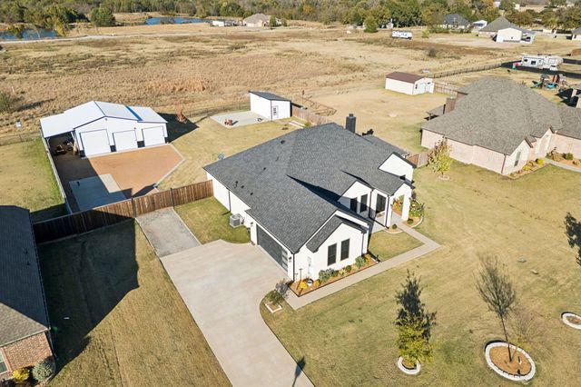 2830 Mallard Drive, Greenville, TX 75402