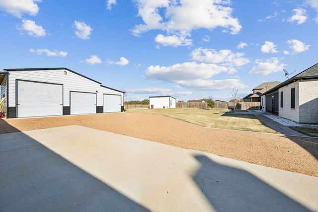 2830 Mallard Drive, Greenville, TX 75402