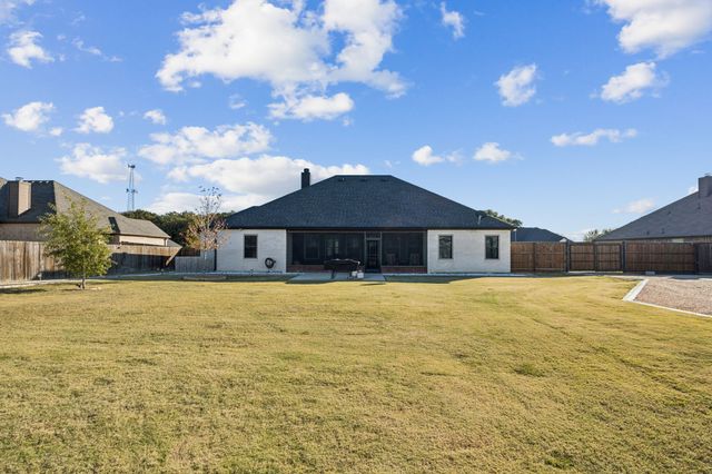 2830 Mallard Drive, Greenville, TX 75402