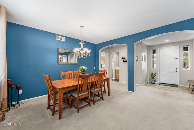43927 W 33rd Street, Lancaster, CA 93536