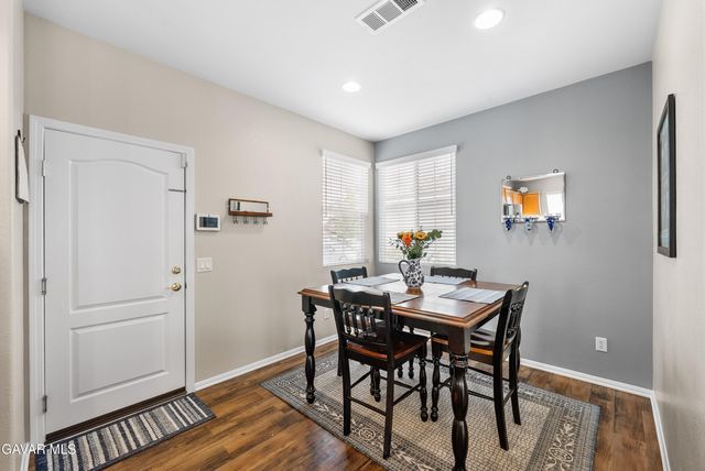 43927 W 33rd Street, Lancaster, CA 93536