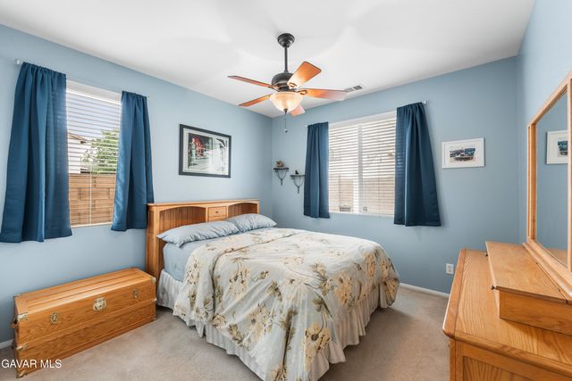 43927 W 33rd Street, Lancaster, CA 93536