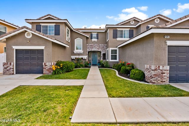 43927 W 33rd Street, Lancaster, CA 93536