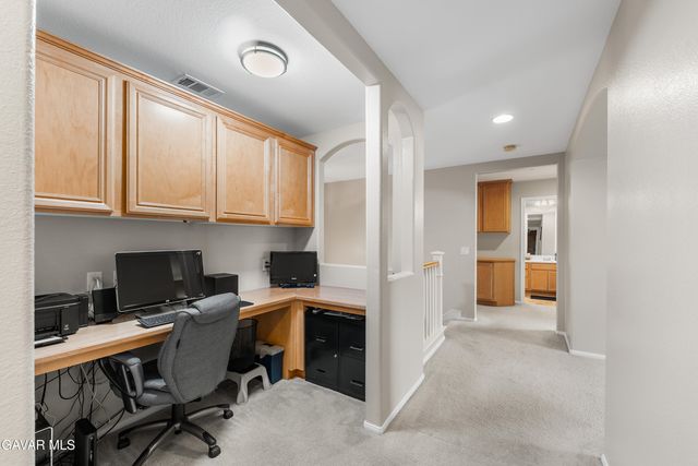 43927 W 33rd Street, Lancaster, CA 93536