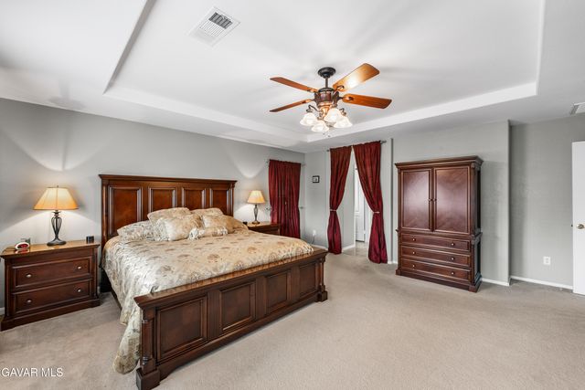 43927 W 33rd Street, Lancaster, CA 93536
