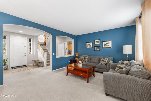 43927 W 33rd Street, Lancaster, CA 93536