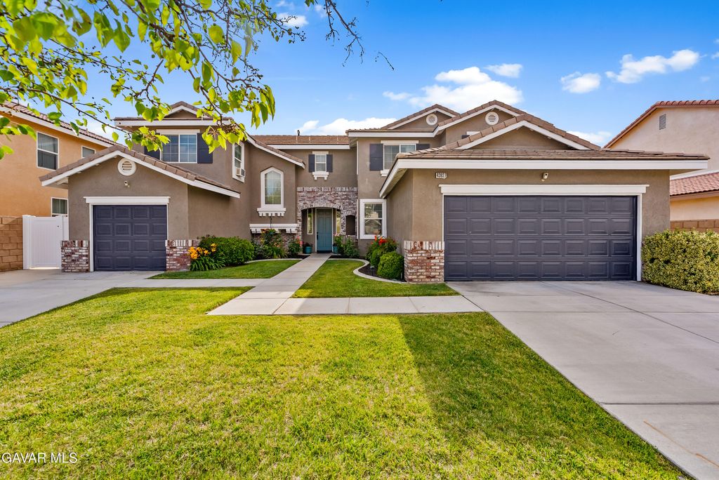 43927 W 33rd Street, Lancaster, CA 93536