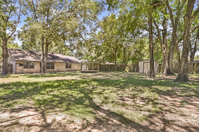 2414 Chanay Lane, Kingwood, TX 77339
