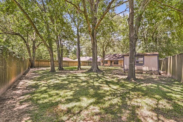 2414 Chanay Lane, Kingwood, TX 77339
