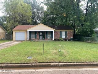 8096 Ashbrook Drive, Southaven, MS 38671