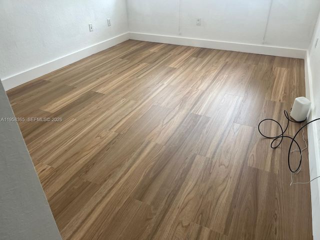 10738 NW 80th Ln, Doral, FL 33178