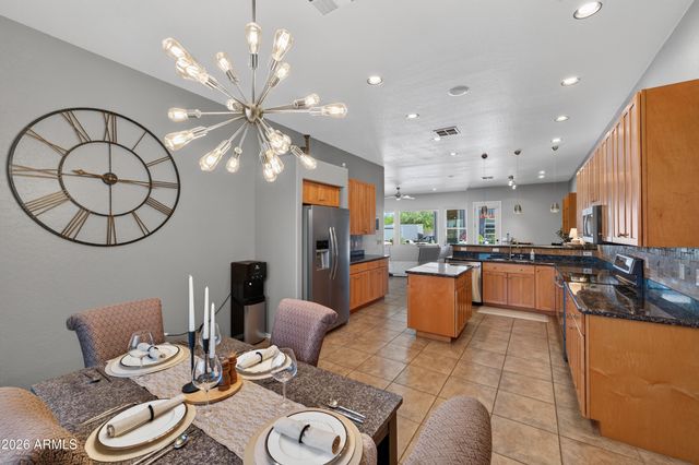 39609 N 1ST Street, Phoenix, AZ 85086