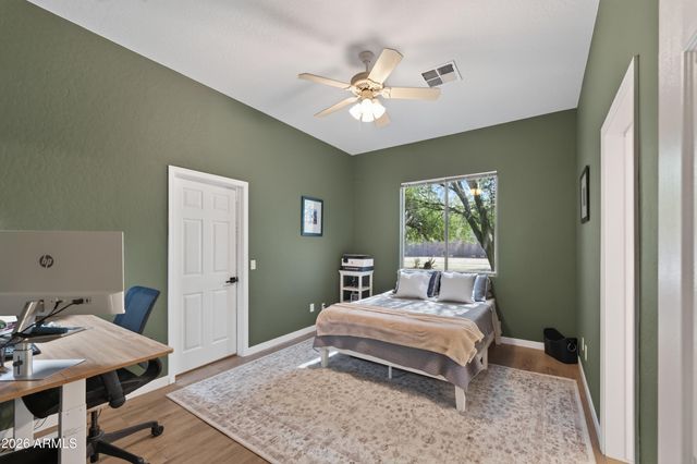 39609 N 1ST Street, Phoenix, AZ 85086