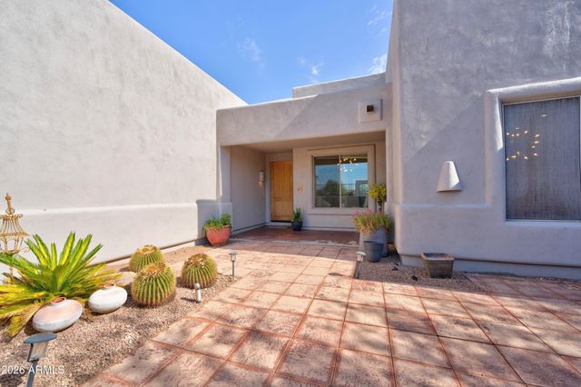 39609 N 1ST Street, Phoenix, AZ 85086