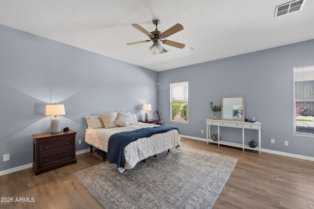 39609 N 1ST Street, Phoenix, AZ 85086