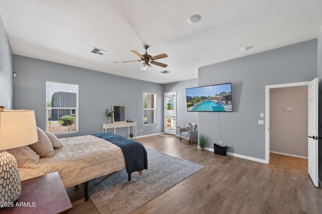39609 N 1ST Street, Phoenix, AZ 85086