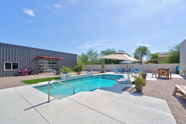 39609 N 1ST Street, Phoenix, AZ 85086