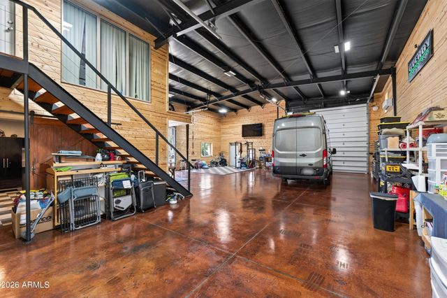 39609 N 1ST Street, Phoenix, AZ 85086