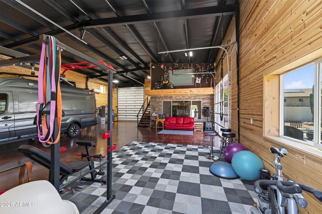 39609 N 1ST Street, Phoenix, AZ 85086