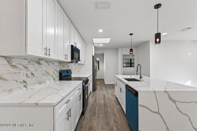 1703 WESTMINISTER Avenue, Jacksonville, FL 32210