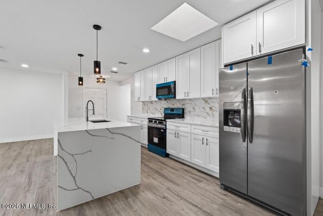 1703 WESTMINISTER Avenue, Jacksonville, FL 32210