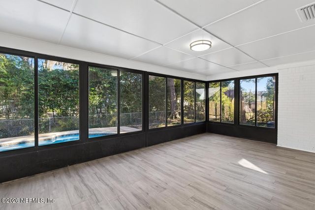 1703 WESTMINISTER Avenue, Jacksonville, FL 32210