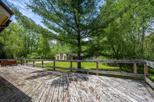 891 E Highwood Road, Beaverton, MI 48612