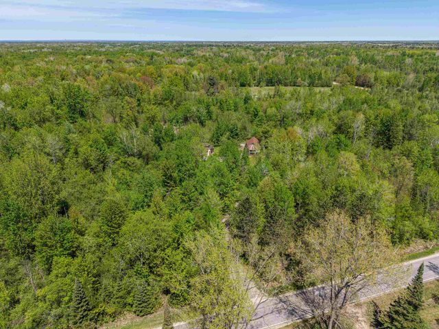 891 E Highwood Road, Beaverton, MI 48612