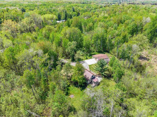 891 E Highwood Road, Beaverton, MI 48612