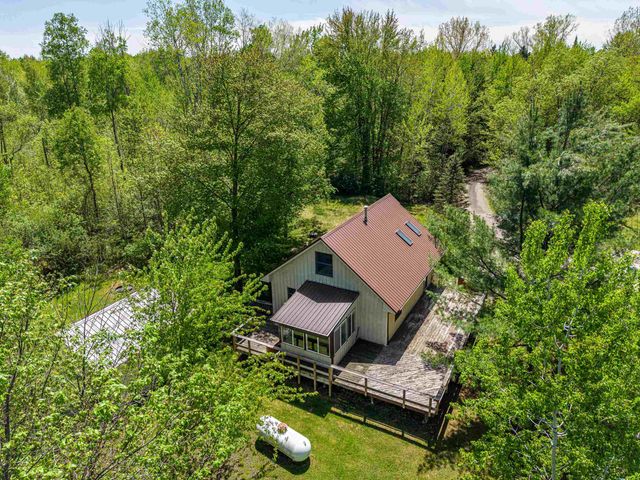 891 E Highwood Road, Beaverton, MI 48612