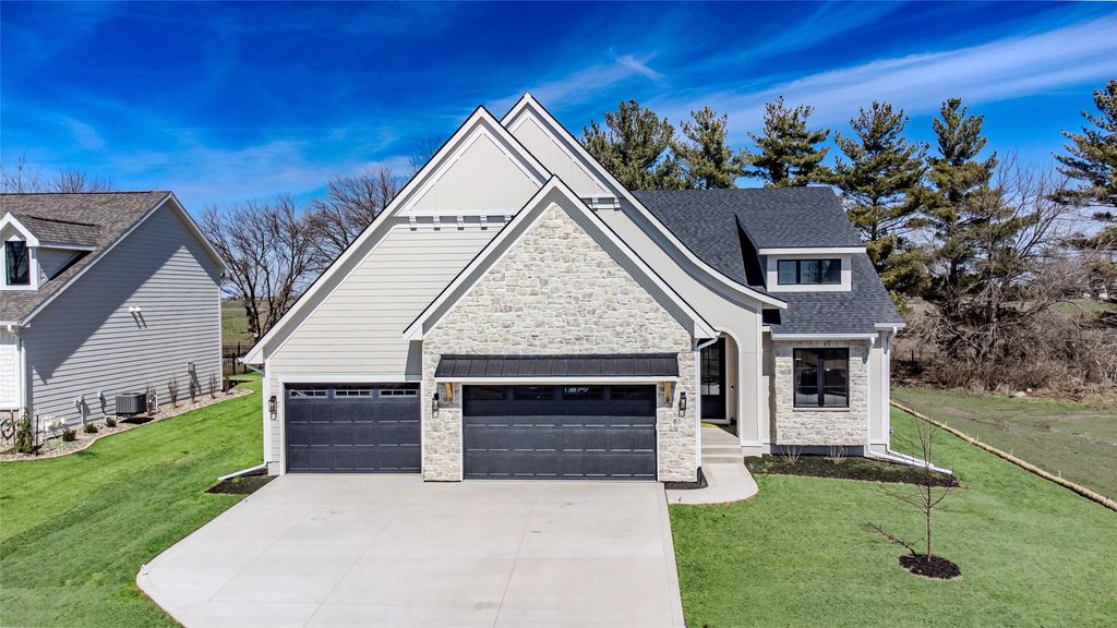 85 NW Wilder Court, Waukee, IA 50263