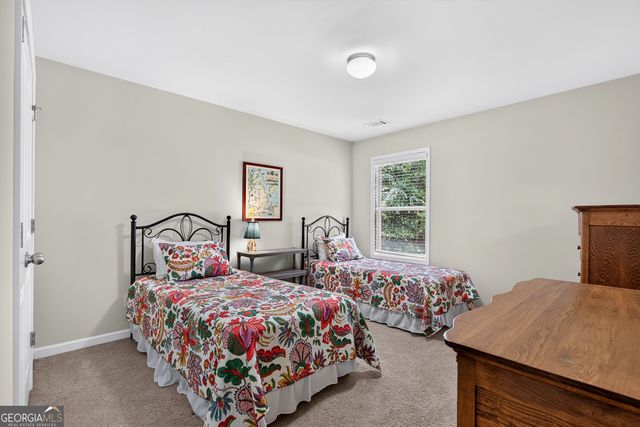 12 Ontario Court, Newnan, GA 30263