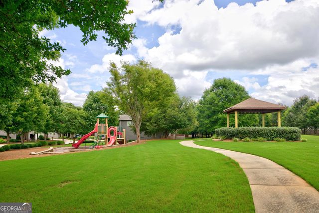 12 Ontario Court, Newnan, GA 30263
