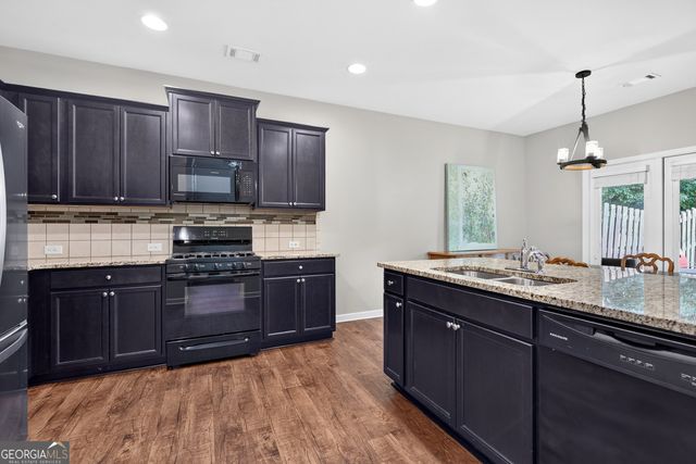12 Ontario Court, Newnan, GA 30263