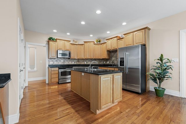 4905 INNSBRUCK WAY, Columbia, MO 65203